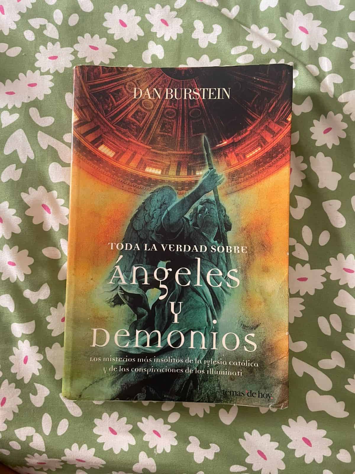 Angeles y demonios Angeles y demonios